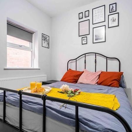 Modern Flat In Moseley With Free Parking Apartment Бирмингам Екстериор снимка